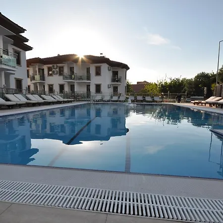 ホテル Fethiye Park 3*